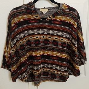 🔴4/$12 Tribal shirt/cape
